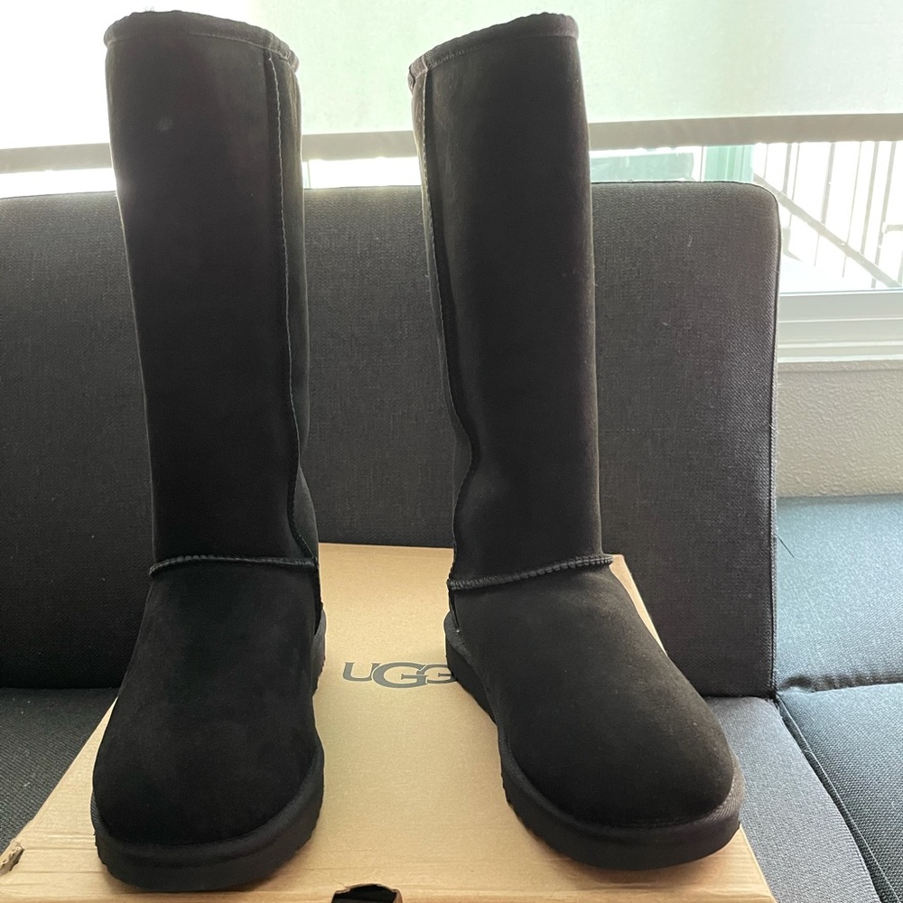 UGG Women’s size 10 tall boots
